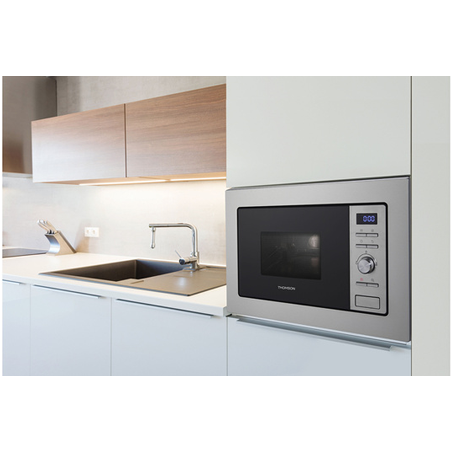 Micro- ondes + Gril THOMSON TBIG28IXC