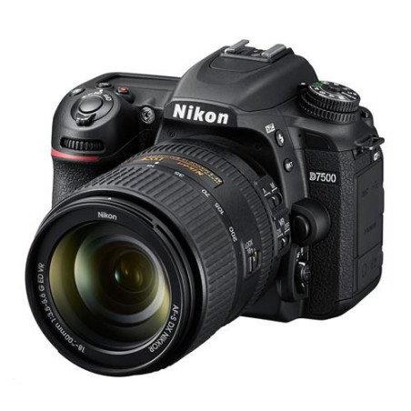 Appareil photo reflex Nikon D7500 + Objectif AF-S DX 18-200mm f/3,5-5,6 G ED VRII