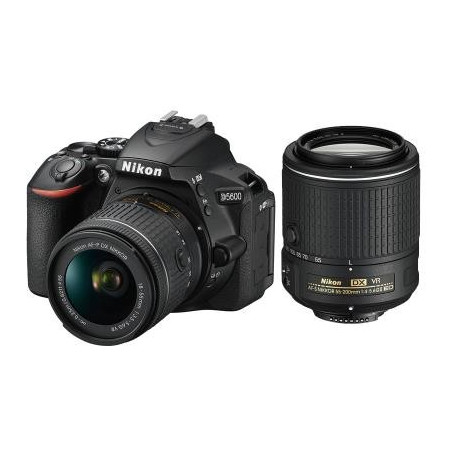 Nikon D5600 + AF-P DX 18-55mm G VR + AF-S DX 55-200mm VR II
