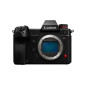 Cámara sin espejo Panasonic Lumix cuerpo desnudo S1H Negro